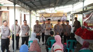 Read more about the article Jumat Curhat Polresta Sidoarjo Berbagi Untuk Warga Sidokare